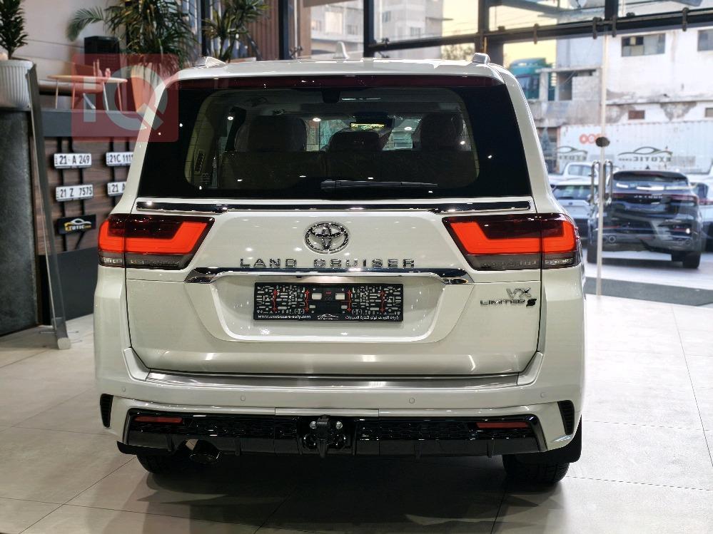 تويوتا لاندكروزر